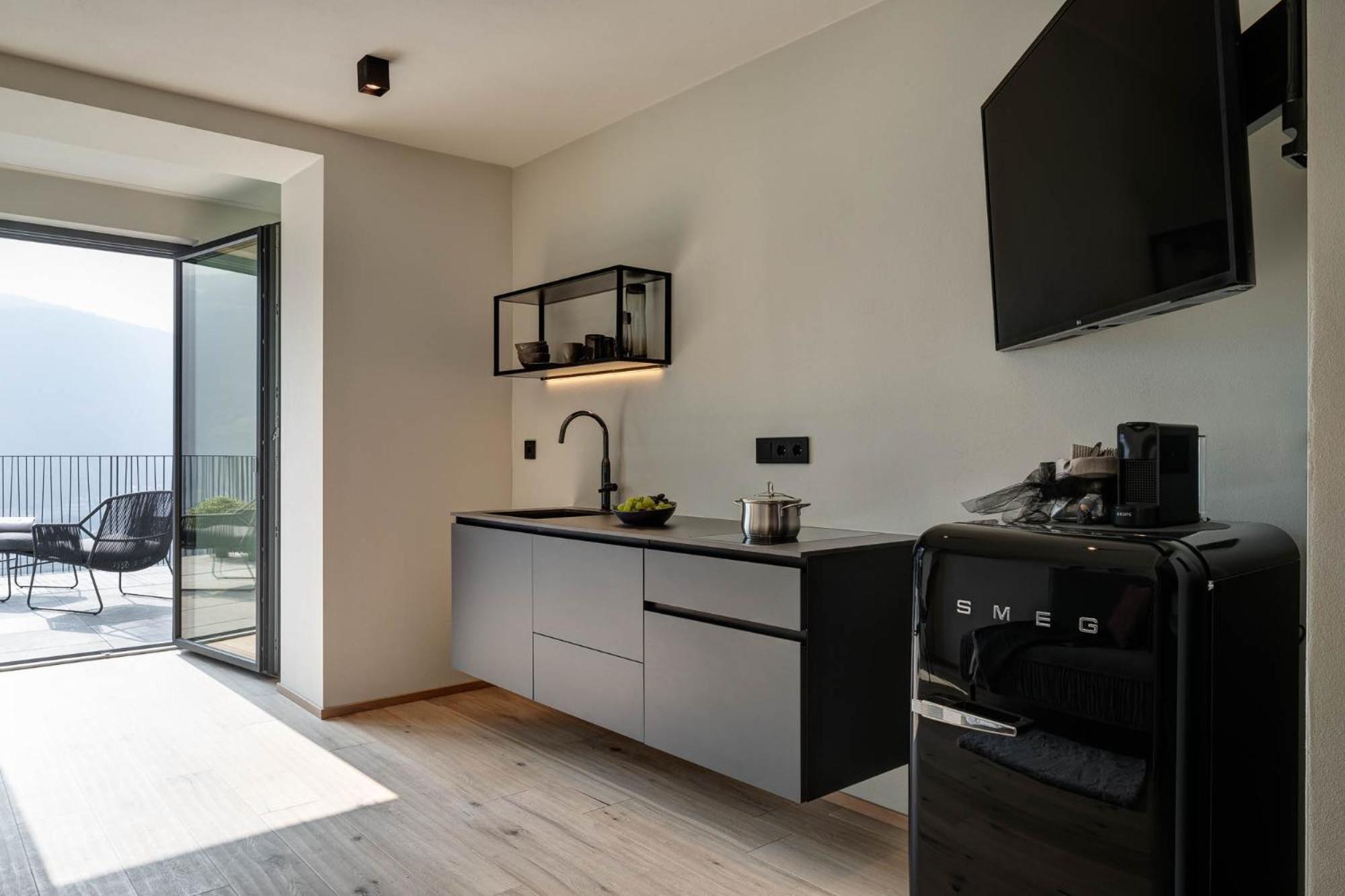 My Spring - Panoramic Suites Lana Room photo